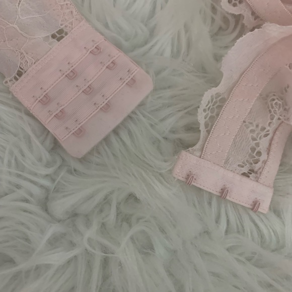 NWOT Blush Pink Lace Overlay Underwire Support Bra Adrienne Vittadini 40DD - Picture 6 of 6